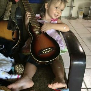 Meet your Posher, Jamie